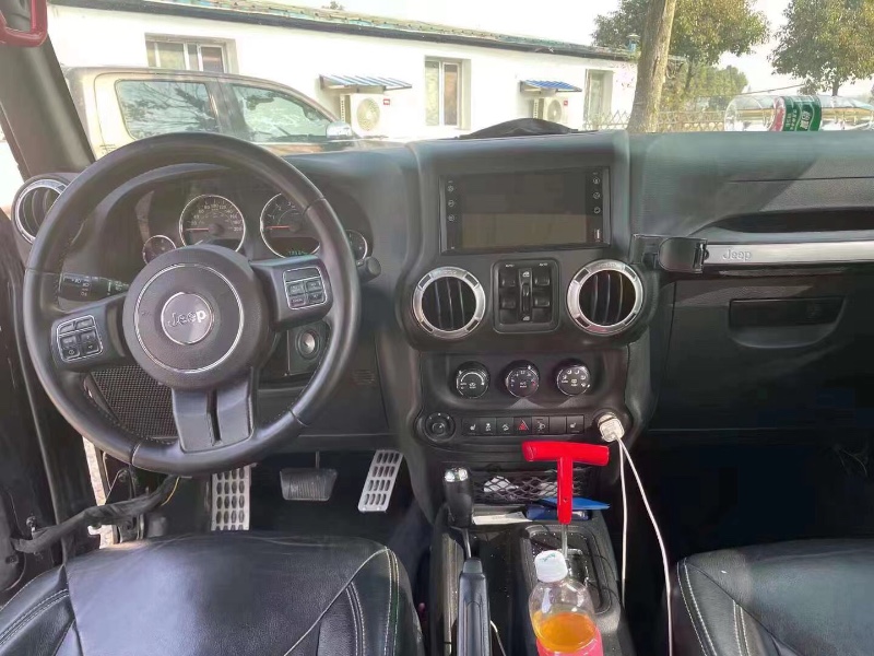 忻州17年Jeep牧馬人6