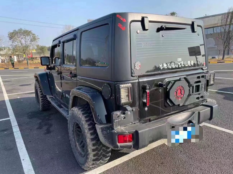 忻州17年Jeep牧馬人9