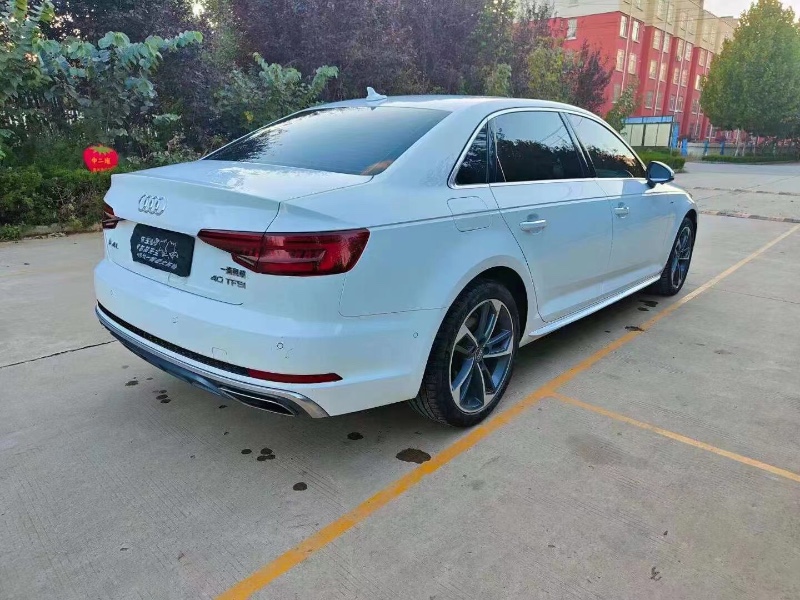 威海19年奧迪A4L8