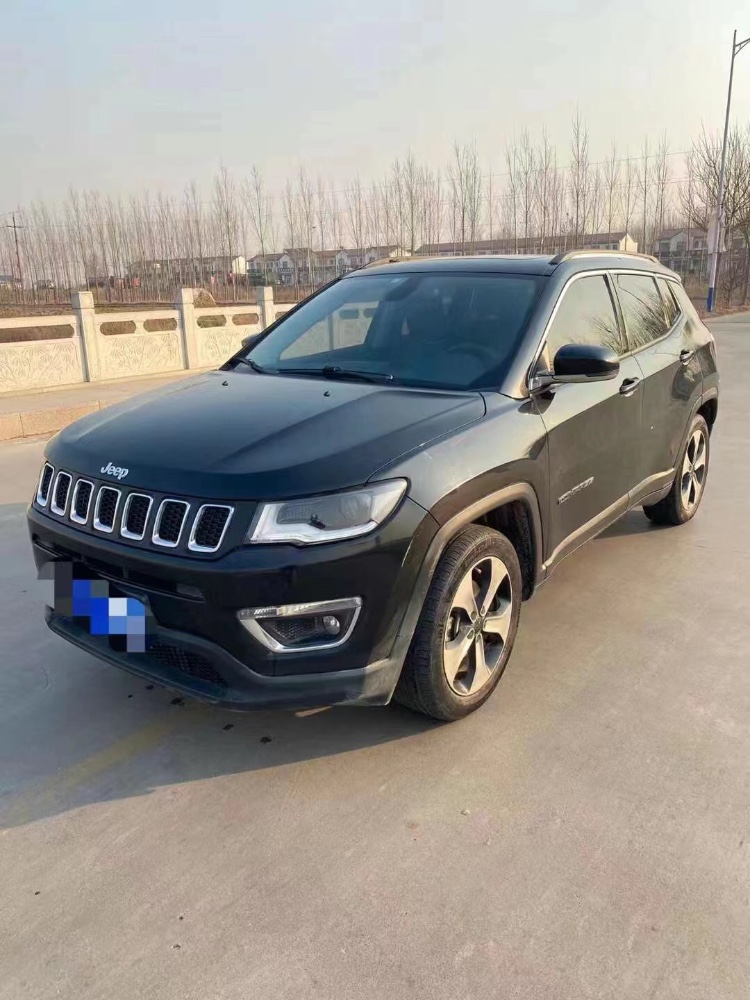 濰坊17年Jeep指南者3