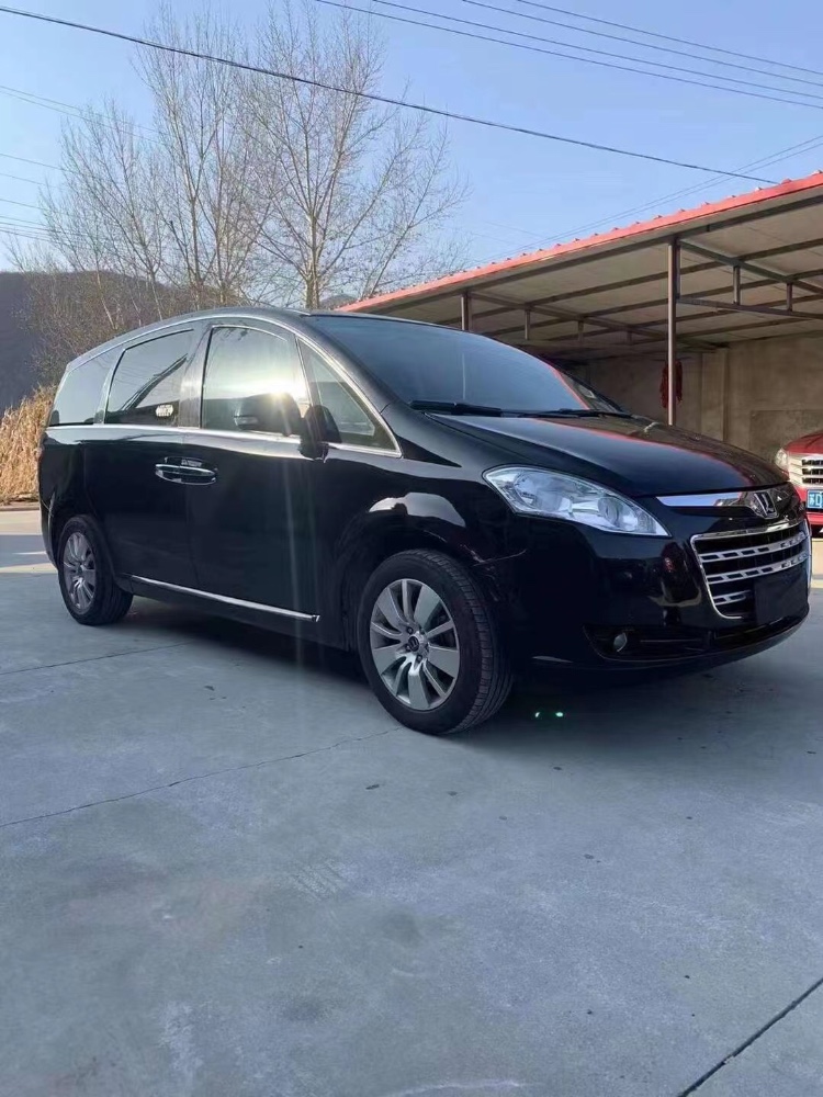 秦皇島13年納智捷大7 MPV2