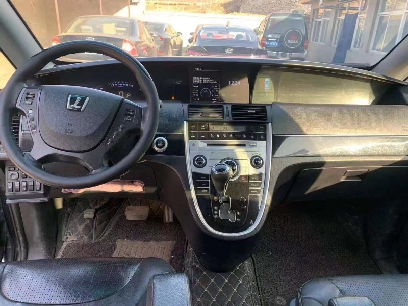 秦皇島13年納智捷大7 MPV4