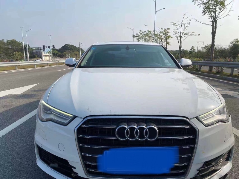 龍巖16年奧迪A6L1