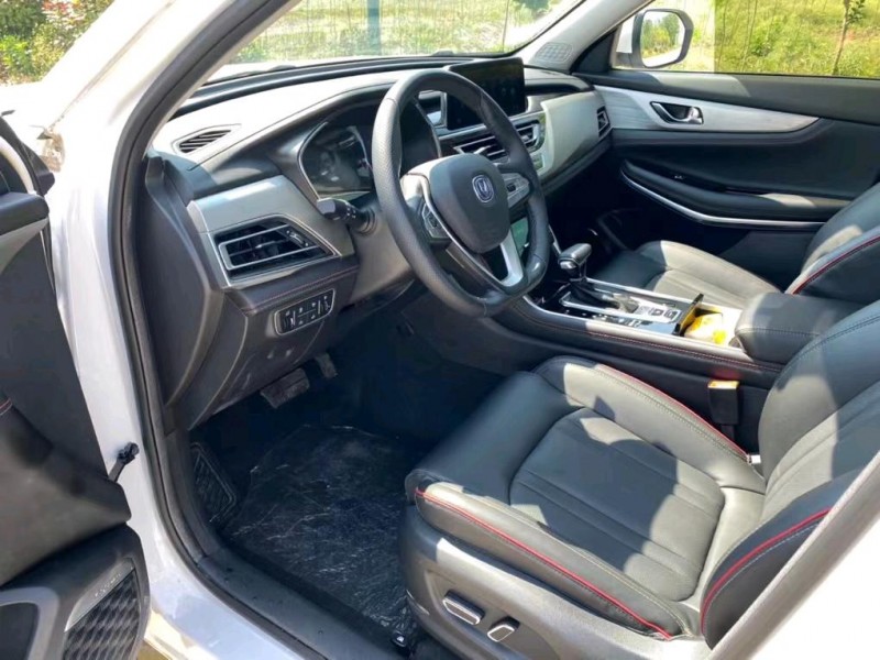鹽城18年長安汽車CS752