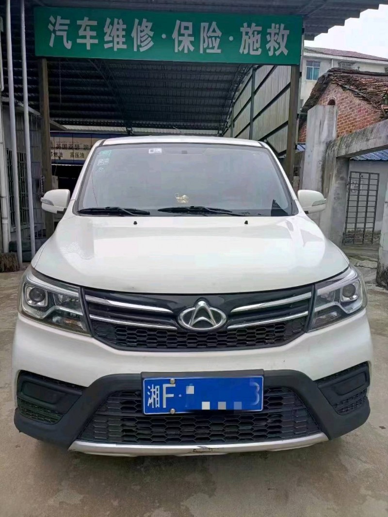 宜昌18年長安汽車歐諾6