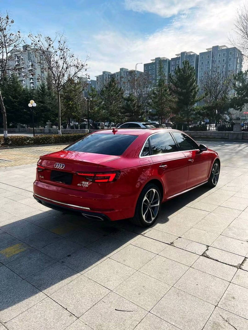 煙臺19年奧迪A4L2