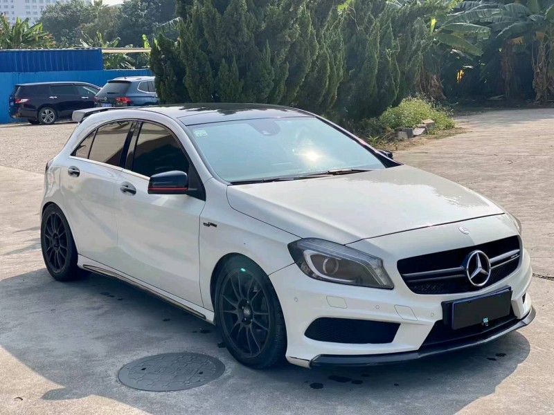 東莞14年奔馳AMG A3