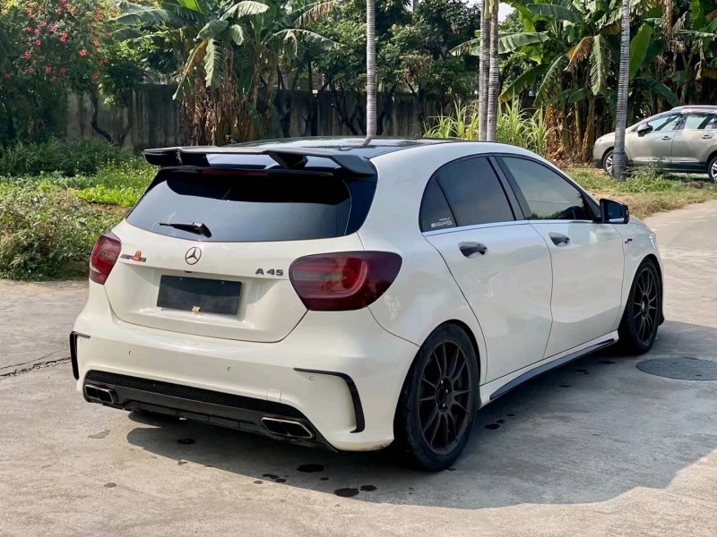 東莞14年奔馳AMG A4