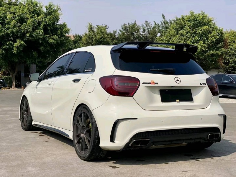東莞14年奔馳AMG A5