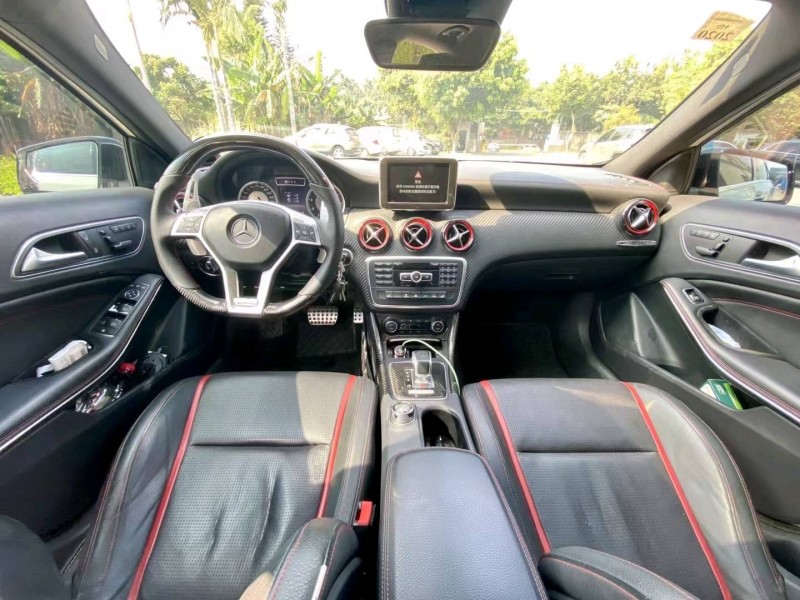東莞14年奔馳AMG A6