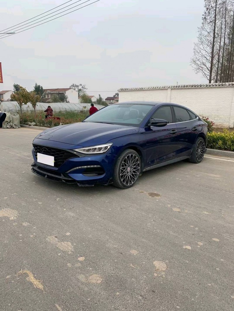 徐州19年現代菲斯塔8