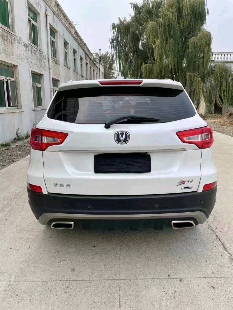 沈陽17年長安汽車CS755