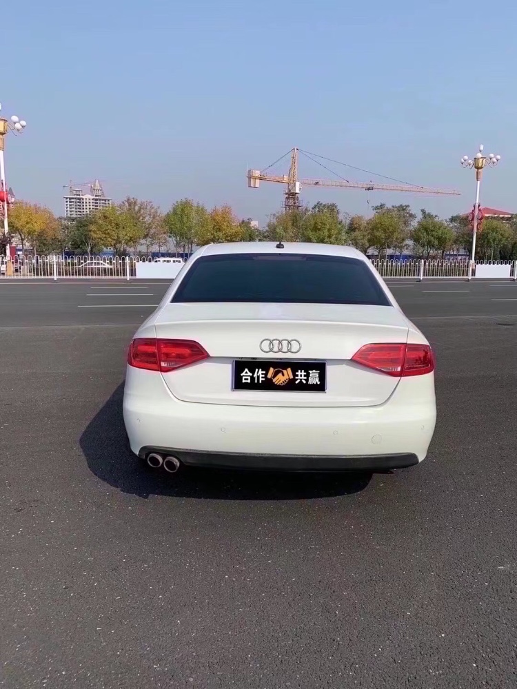 廊坊09年奧迪A4L7