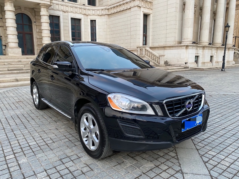 大連13年沃爾沃XC6012