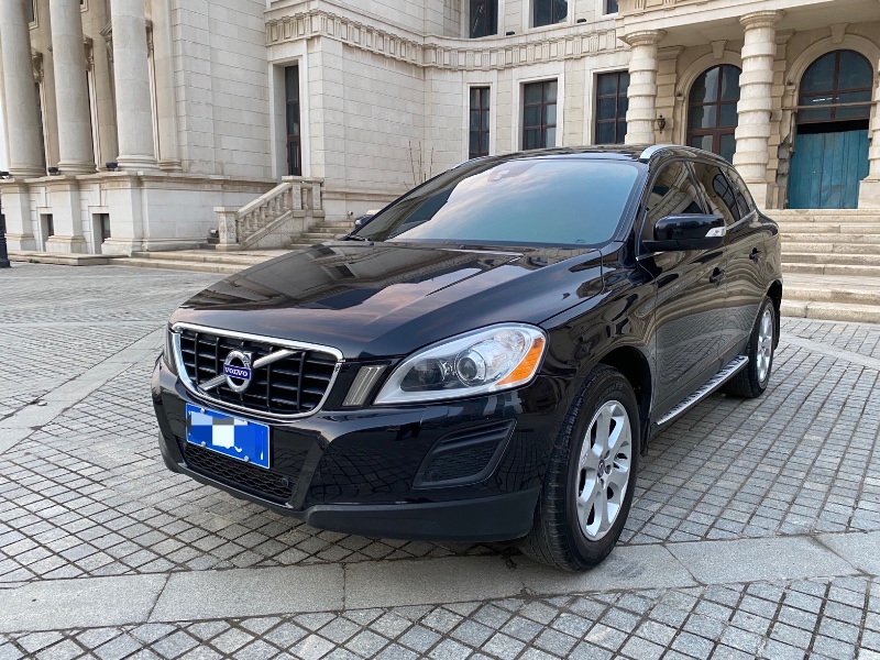 大連13年沃爾沃XC6011