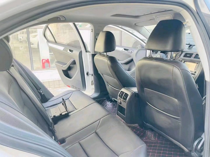 邢台14年大众速腾4