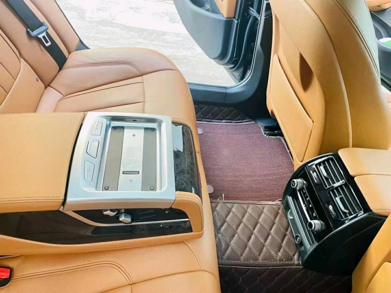 邢台18年宝马5系5