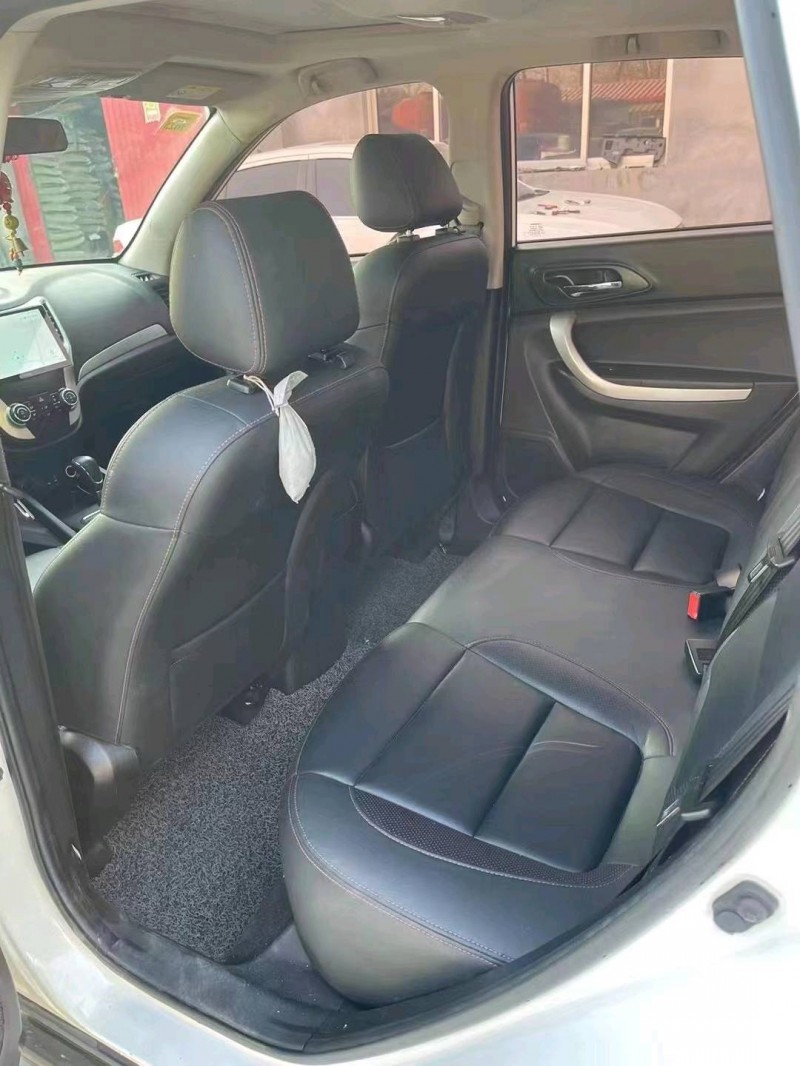 成都17年長安汽車CS353