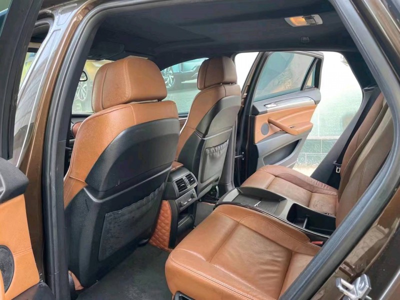 邢台12年宝马X64