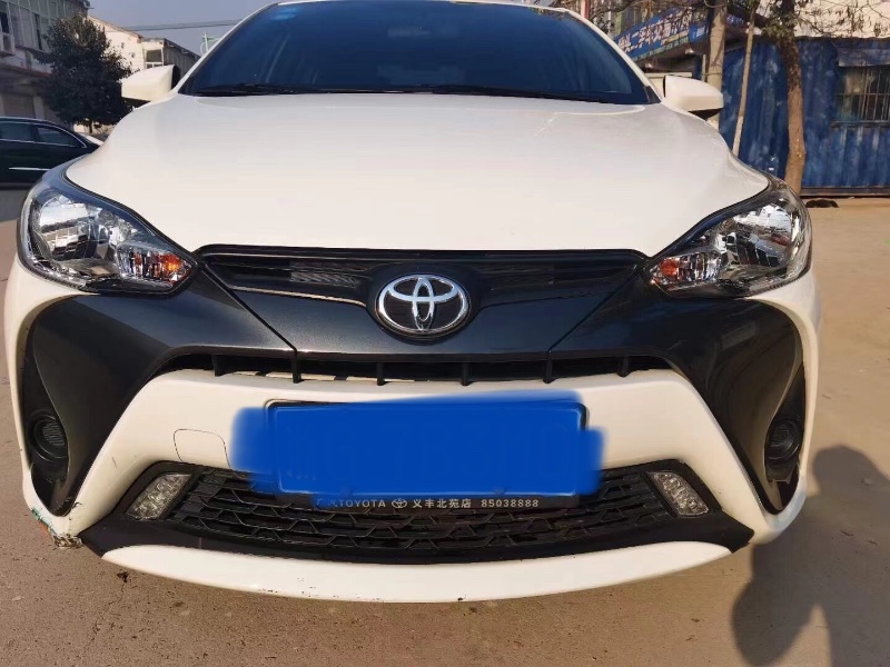 紹興19年豐田YARiS L 致炫1