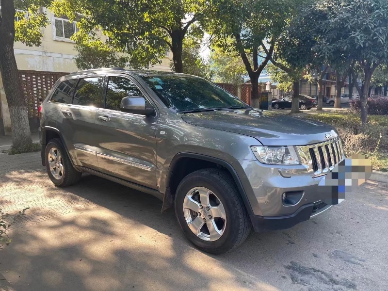 宜昌13年Jeep大切諾基3