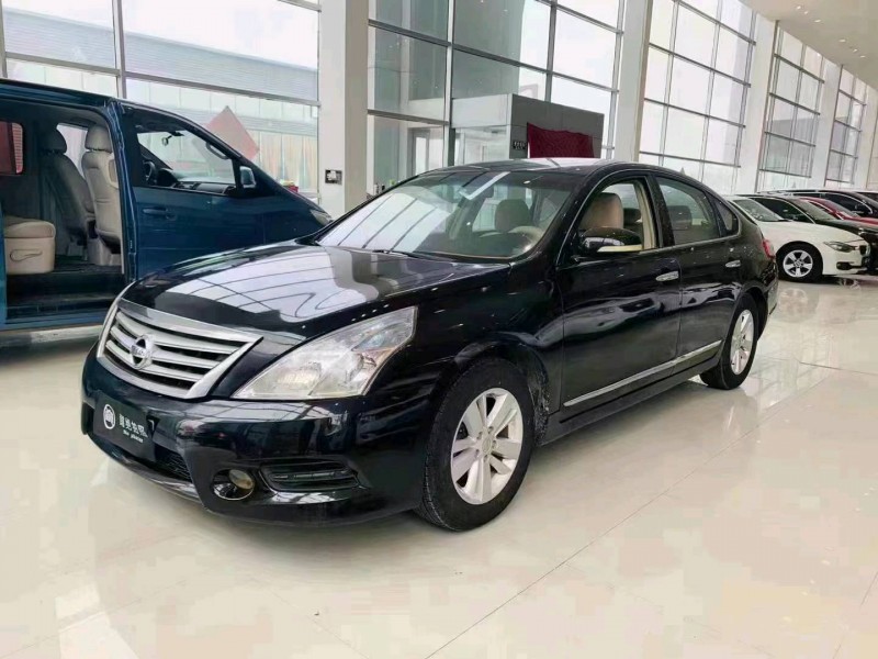 邢臺12年日產天籟2