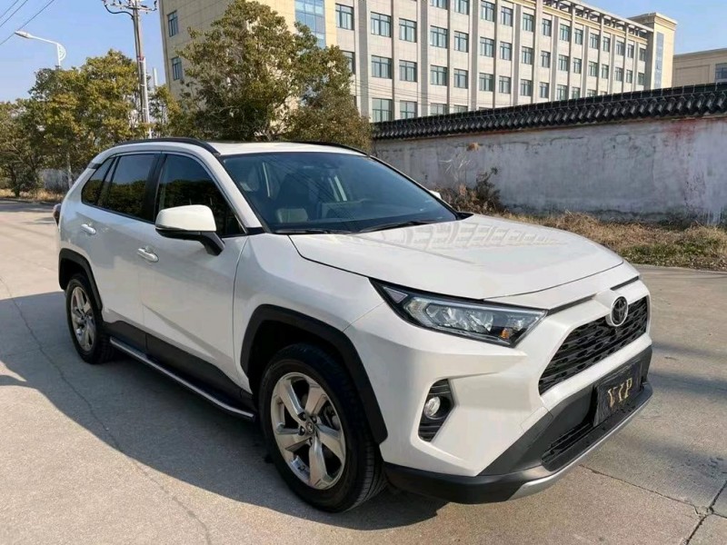 鹽城21年豐田RAV4榮放2