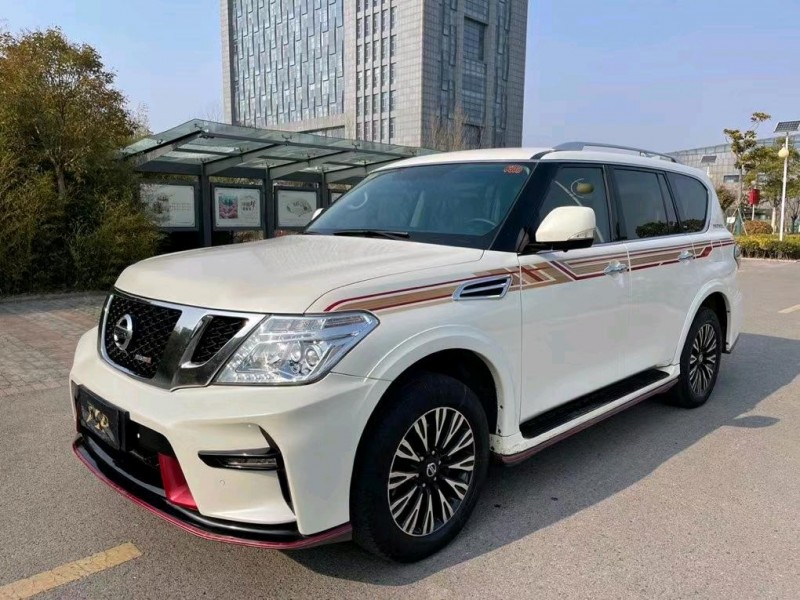 鹽城19年日產途樂3