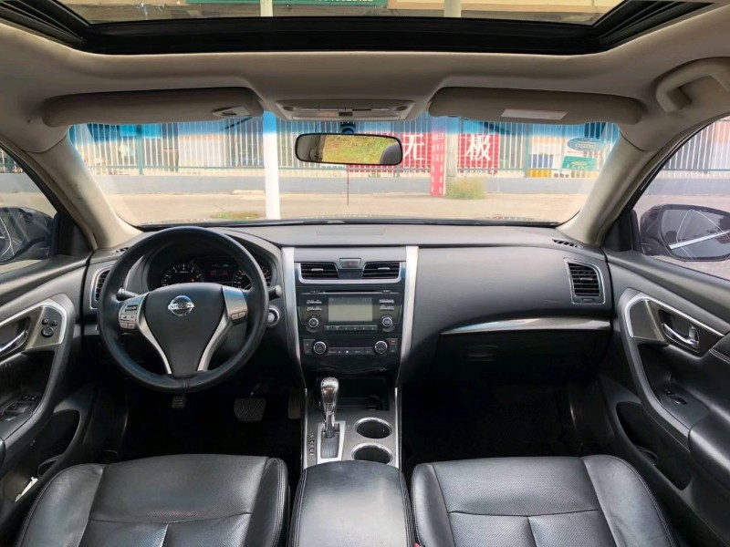 沈陽15年日產天籟5