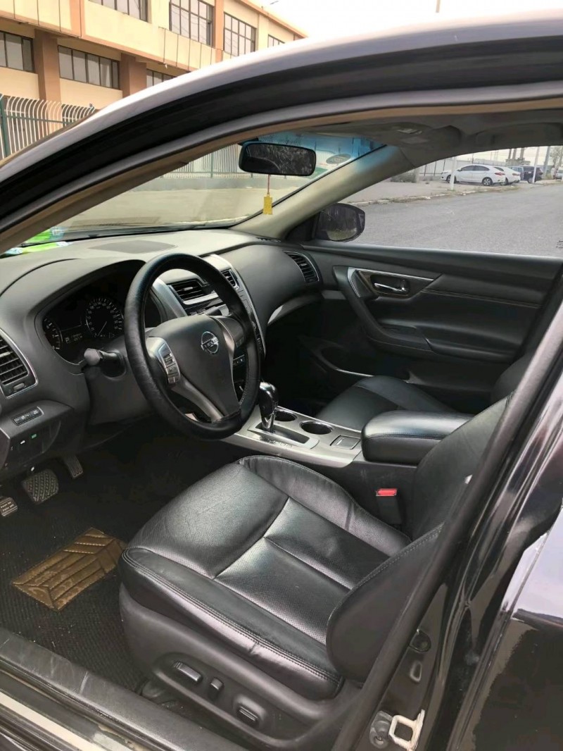 沈陽15年日產天籟9