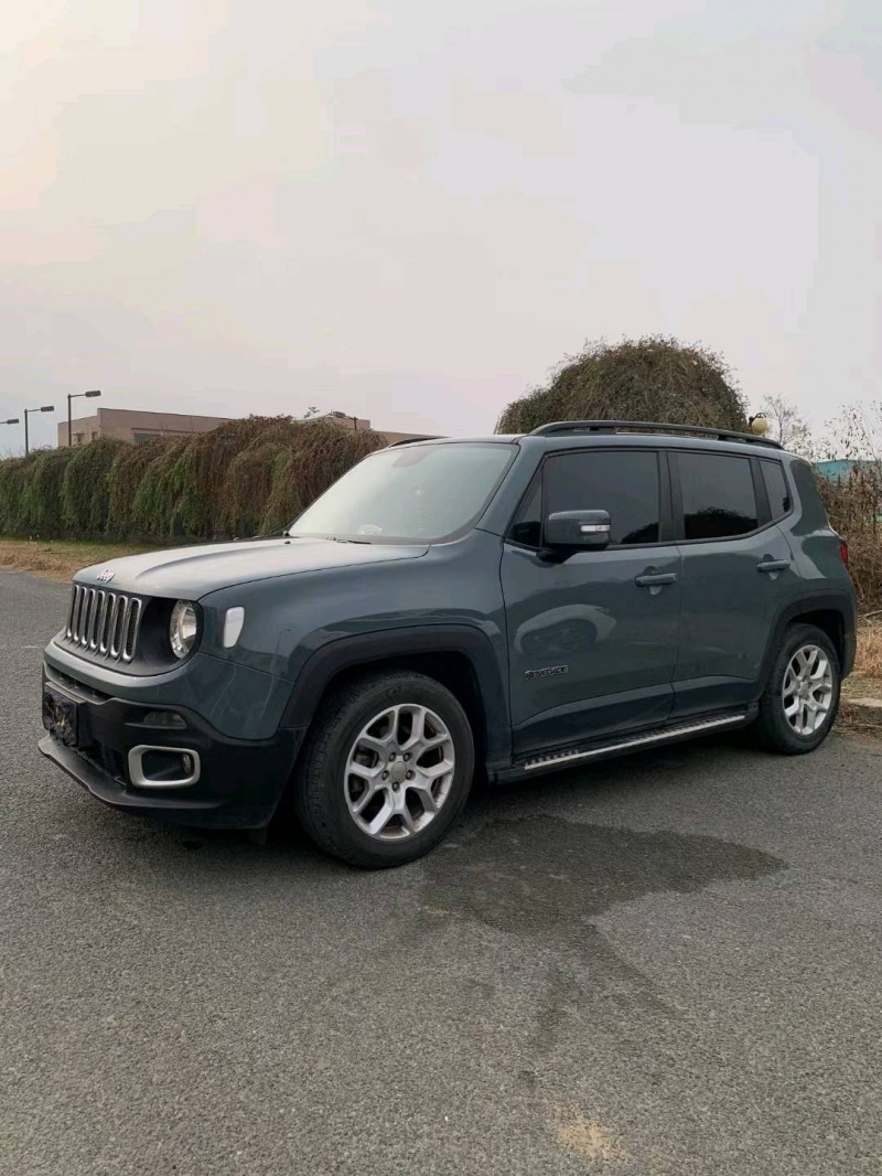 沈陽17年Jeep自由俠3