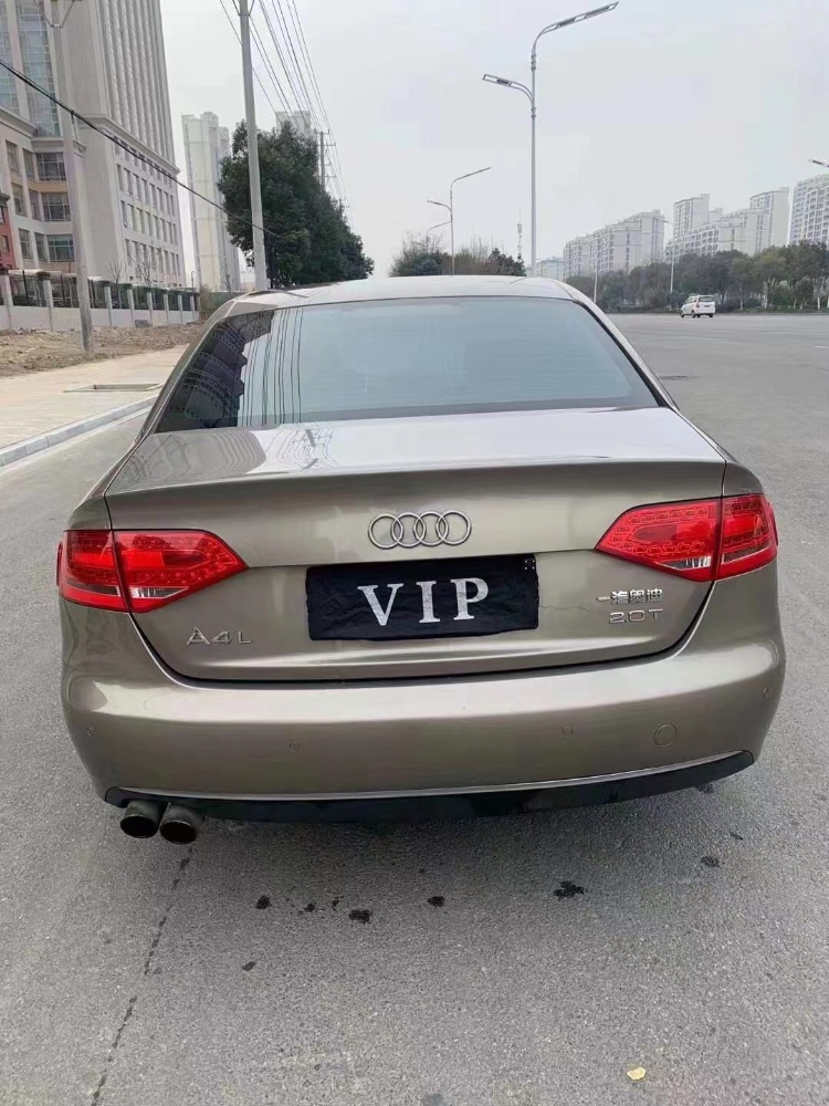 淮南12年奧迪A4L7