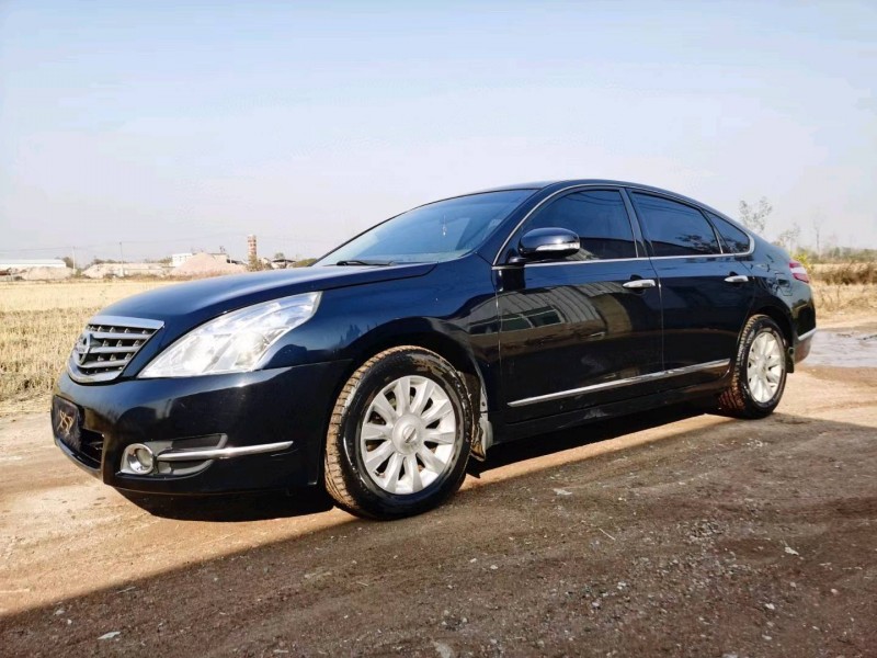 蚌埠10年日產天籟3