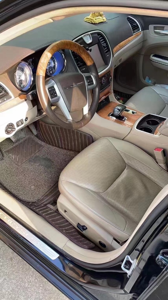 蘇州14年克萊斯勒300C2