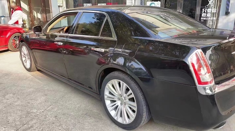 蘇州14年克萊斯勒300C4