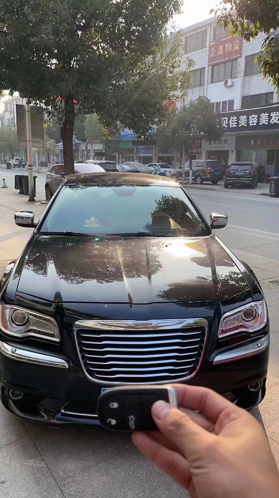 蘇州14年克萊斯勒300C1