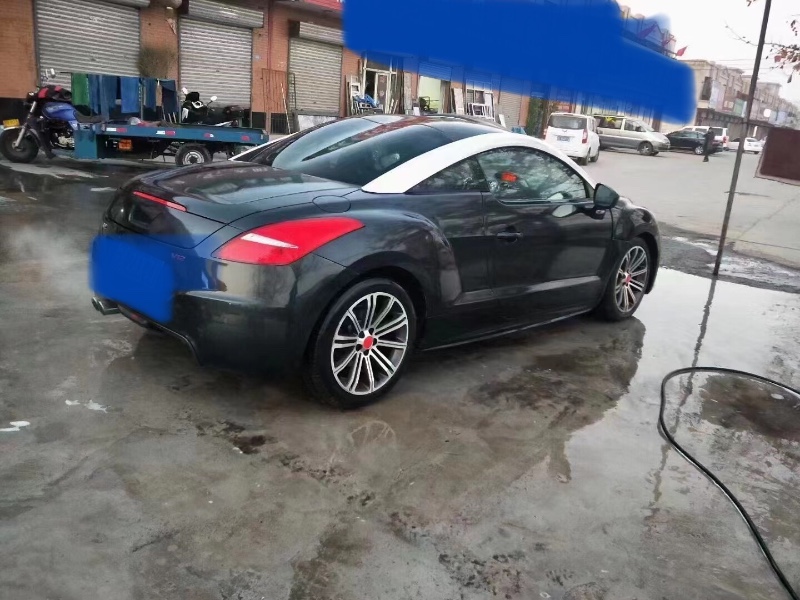 南寧13年標致RCZ7