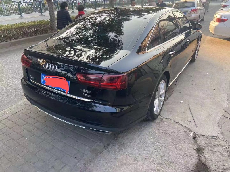 泰安17年奧迪A6L7