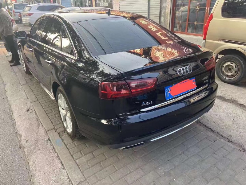 泰安17年奧迪A6L8