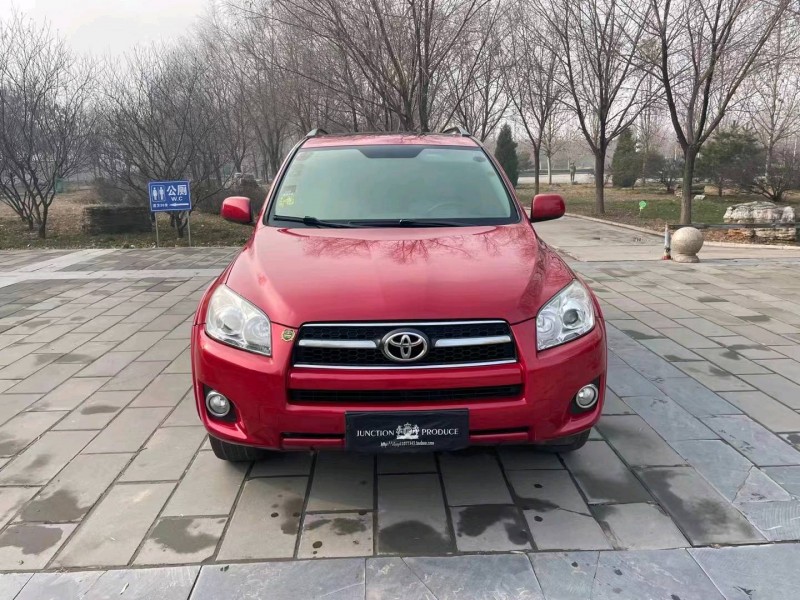 保定10年豐田RAV41