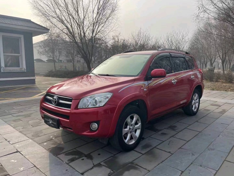 保定10年豐田RAV43