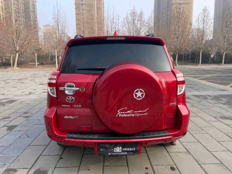 保定10年豐田RAV45