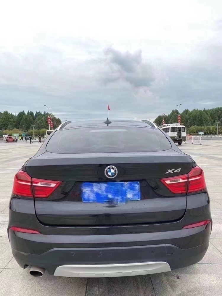 許昌18年寶馬X48