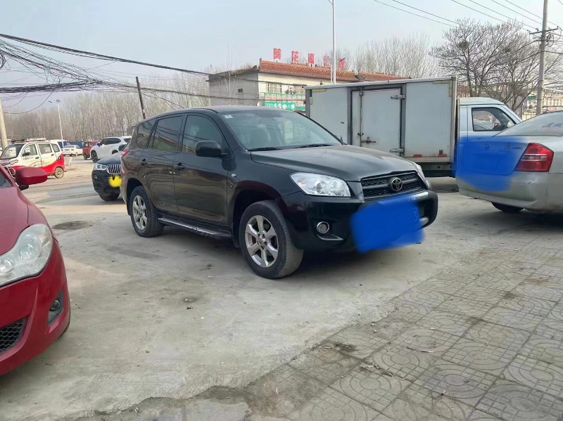 萊蕪12年豐田RAV43