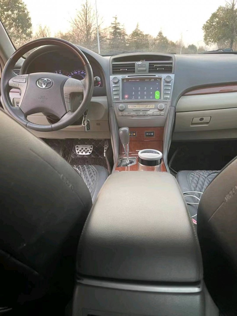 徐州14年丰田凯美瑞5