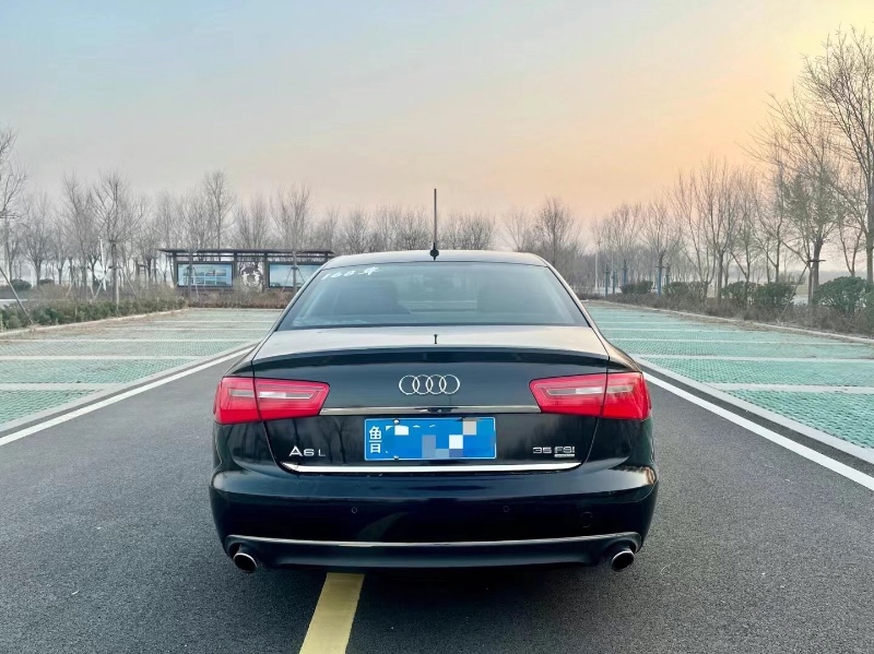 泰安12年奧迪A6L7