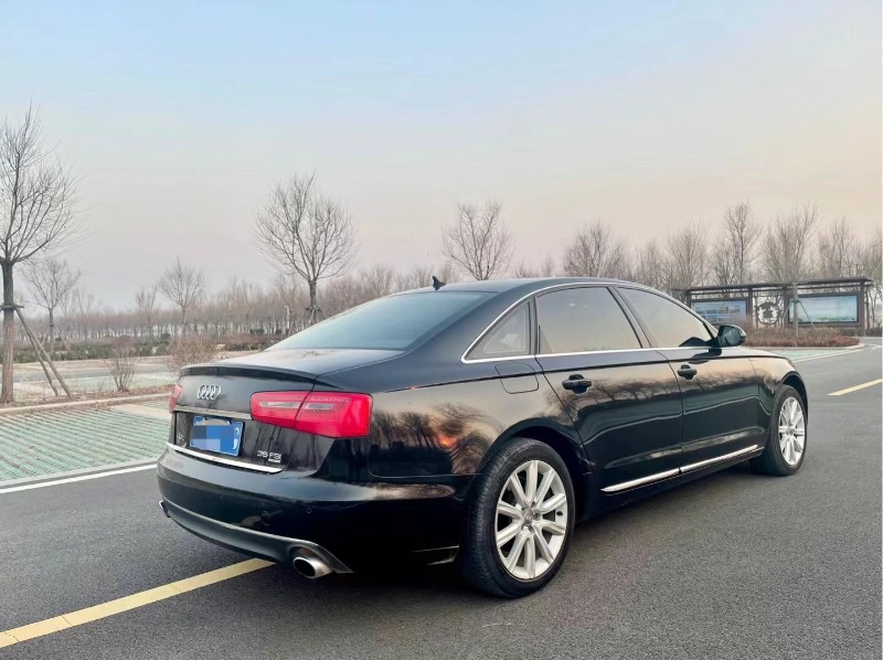 泰安12年奧迪A6L9