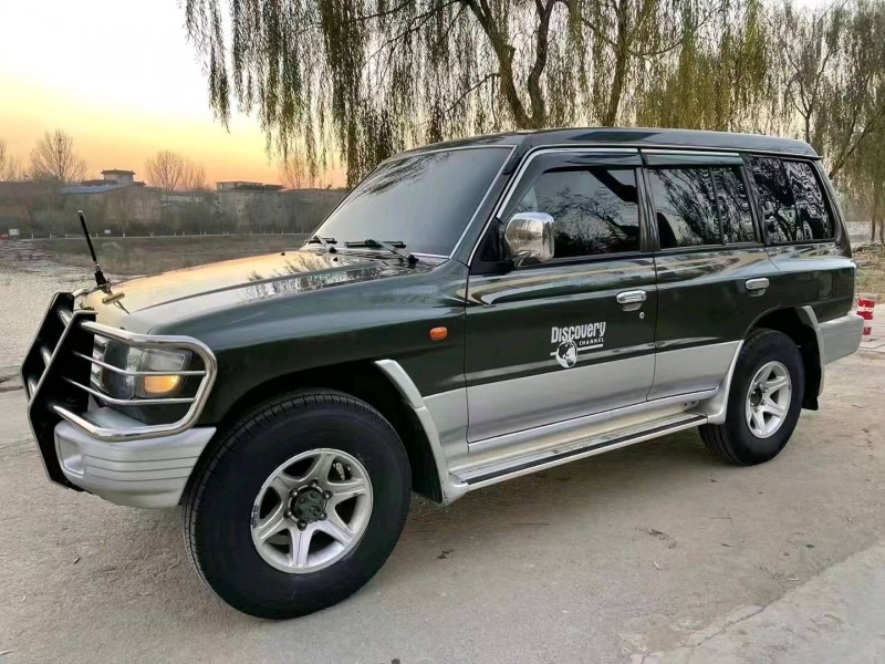 濟南16年獵豹汽車黑金剛2