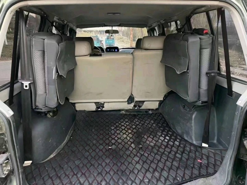 濟南16年獵豹汽車黑金剛8