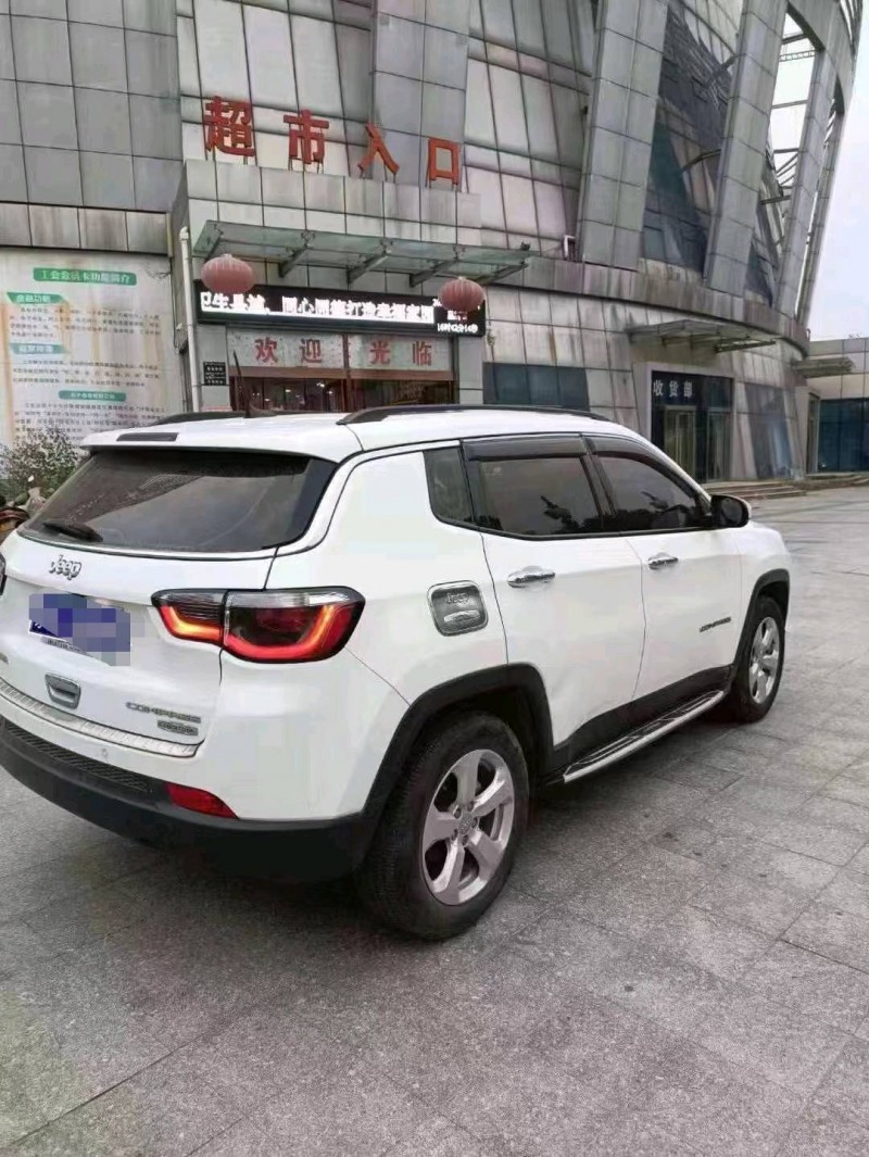 鄭州17年Jeep指南者4